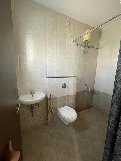 Shreehans Nagar, Kondhwa Bathroom 1