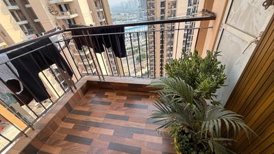 Balcony Image of 1870 Sq.ft 3 BHK Apartment / Flat for sale in RG Luxury Homes Tower A F And M, Noida Extension Greater Noida for Rs. 15500000