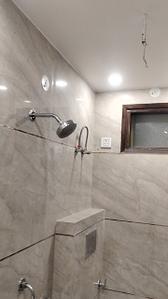 Bathroom Image of 990 Sq.ft 3 BHK Independent House for sale in Laxmi Nagar New Delhi for Rs. 11500000