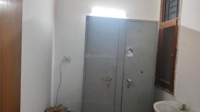 Bedroom Image of 2700 Sq.ft 2.5 BHK Builder Floor for rent in Sector 57 Gurgaon for Rs. 35500