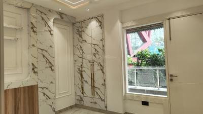 Bedroom Image of 2355 Sq.ft 4 BHK Builder Floor for sale in Vaishali Ghaziabad for Rs. 31500000