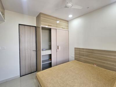 Bedroom Image of 600 Sq.ft 2 BHK Apartment / Flat for rent in Dadar East Mumbai for Rs. 72000