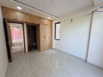 Bedroom Image of 2500 Sq.ft 3 BHK Apartment / Flat for rent in Vinayak Courtyard , PDPU Road Gandhinagar for Rs. 40000