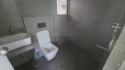Image of 1000 Sq.ft 3 BHK Apartment / Flat for sale in Adani Atrius, Jagatpur, Ahmedabad for Rs. 9150000