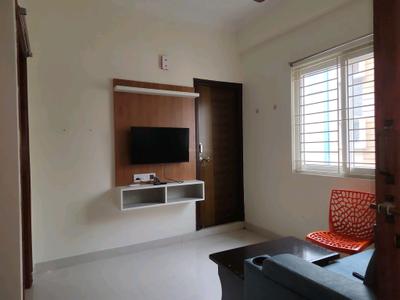 Living Room Image of 600 Sq.ft 1 BHK Apartment / Flat for rent in Kondapur Hyderabad for Rs. 24000