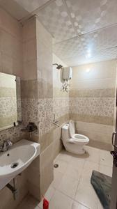 Bathroom Image of 2500 Sq.ft 2 BHK Builder Floor for rent in Sector 51 Gurgaon for Rs. 42000