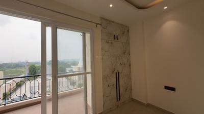 Bedroom Image of 1620 Sq.ft 3 BHK Builder Floor for sale in Amolik Aster Woods, Sector 98 Faridabad for Rs. 15000000