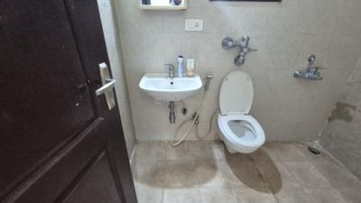 Image of 1100 Sq.ft 2 BHK Apartment / Flat for rent in Nyati Evara, Undri, Pune for Rs. 21500