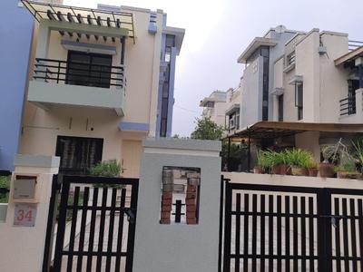 Image of 1800 Sq.ft 3 BHK Independent House for sale in Thaltej, Ahmedabad for Rs. 52500000