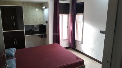 Bedroom Image of Neelam pg hostel in Vaishali Nagar, Bhilai
