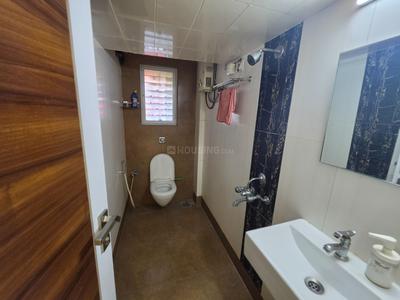 Image of 1500 Sq.ft 3 BHK Apartment / Flat for rent in Thakur Silver Tower, Kandivali East, Mumbai for Rs. 82000