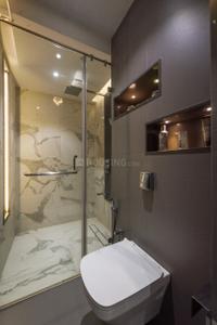 Bathroom Image of 1500 Sq.ft 3 BHK Apartment / Flat for sale in Khar West Mumbai for Rs. 80000000