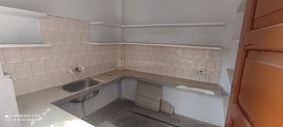 Bathroom Image of 1000 Sq.ft 3 BHK Builder Floor for rent in Rajajipuram Lucknow for Rs. 12000