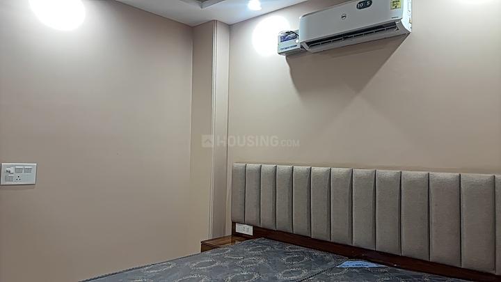 Golf course road Bedroom 1