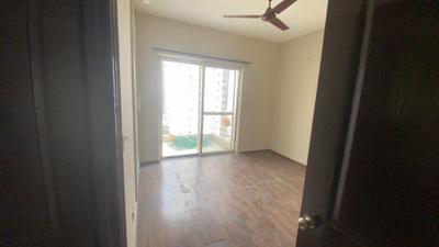 Bedroom Image of 795 Sq.ft 2 BHK Apartment / Flat for sale in Paras Seasons, Sector 168 Noida for Rs. 7200000