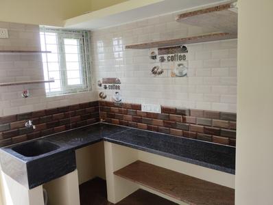 Kitchen Image of 800 Sq.ft 2 BHK Builder Floor for rent in Vajarahalli Bengaluru for Rs. 15500