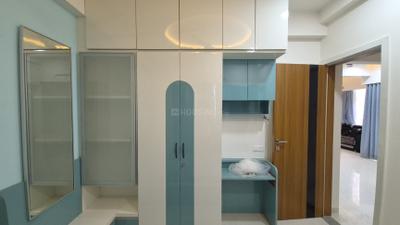 Bedroom Image of 2000 Sq.ft 3 BHK Apartment / Flat for rent in Ratnam Aurum, Vaishno Devi Circle Ahmedabad for Rs. 32000
