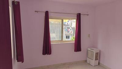 Living Room Image of 500 Sq.ft 2 BHK Builder Floor for rent in Jhandewalan New Delhi for Rs. 20000
