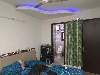 Bedroom Image of 1080 Sq.ft 3 BHK Builder Floor for sale in Mahavir Enclave New Delhi for Rs. 7800000