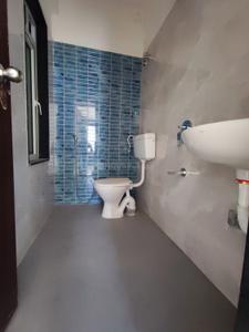 Bathroom Image of 1120 Sq.ft 2 BHK Apartment / Flat for rent in Atharva Pallavi Chhaya, Chembur Mumbai for Rs. 74000