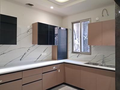 Kitchen Image of 1800 Sq.ft 3 BHK Builder Floor for sale in Paschim Vihar New Delhi for Rs. 35000000