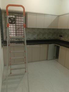 Kitchen Image of 800 Sq.ft 2 BHK Builder Floor for rent in DM Dream City, Niranjanpur Indore for Rs. 20000