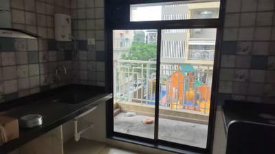 Kitchen Image of 1200 Sq.ft 2 BHK Apartment / Flat for rent in Paradise Sai Icon, Kharghar Navi Mumbai for Rs. 37000
