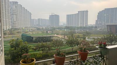 Balcony Image of 2400 Sq.ft 3 BHK Apartment / Flat for rent in Janta Falcon View, JLPL Industrial Area Mohali for Rs. 90000