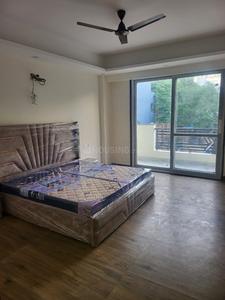 Bedroom Image of 1500 Sq.ft 2 BHK Builder Floor for rent in DLF Phase 5 Gurgaon for Rs. 78000