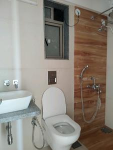 Common Bathroom Image of 800 Sq.ft 2 BHK Apartment / Flat for sale in Avant Heritage V, Jogeshwari East Mumbai for Rs. 18000000