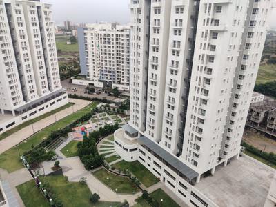 Image of 1200 Sq.ft 3 BHK Apartment / Flat for rent in Godrej Greens, Handewadi, Pune for Rs. 22000