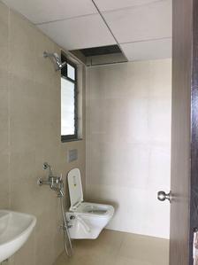 Common Bathroom Image of 869 Sq.ft 2 BHK Apartment / Flat for rent in Runwal Garden City Cluster 11 Tower 1 2, Dombivli East Thane for Rs. 17999