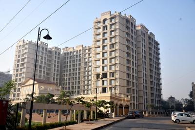 Image of 895 Sq.ft 2 BHK Apartment / Flat for sale in Thalia Vrindavan Flora, Rasayani, Navi Mumbai for Rs. 4100000