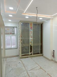 Hall Image of 950 Sq.ft 3 BHK Builder Floor for sale in Shalimar Bagh New Delhi for Rs. 19000000
