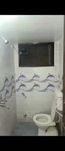 Bathroom Image of 900 Sq.ft 2 BHK Apartment / Flat for rent in Char Imli Bhopal for Rs. 17000