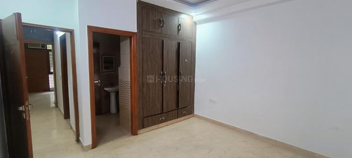 Sector 40 Bedroom 1