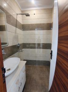 Image of 850 Sq.ft 2 BHK Builder Floor for sale in Vikaspuri, New Delhi for Rs. 11500000