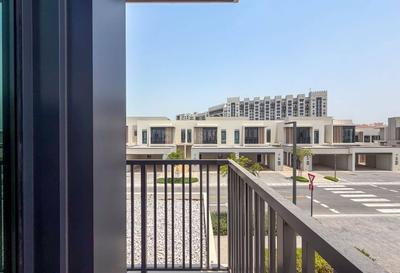 Balcony Image of 3058 Sq.ft 4 BHK Villa for rent in Jebel Ali Village Dubai for Rs. 548167
