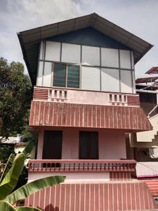 Image of 1055 Sq.ft 4 BHK Independent House for sale in Maradu, Kochi for Rs. 5000000