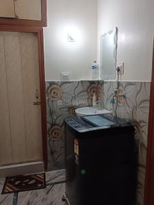 Kitchen Image of 800 Sq.ft 2 BHK Apartment / Flat for rent in Naktala Kolkata for Rs. 22000