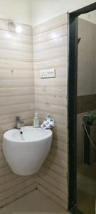Bathroom Image of 725 Sq.ft 2 BHK Apartment / Flat for rent in Aurum Q Residences, Ghansoli Navi Mumbai for Rs. 51000