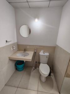 Bathroom Image of 1450 Sq.ft 3 BHK Apartment / Flat for rent in Marvel Brisa, Baner Pune for Rs. 74000