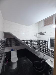 Bathroom Image of 1200 Sq.ft 2 BHK Independent House for rent in Kanuvai Coimbatore for Rs. 14000