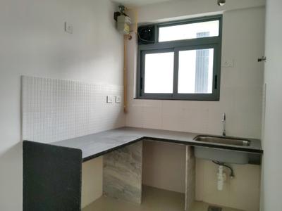 Kitchen Image of 475 Sq.ft 1.5 BHK Apartment / Flat for sale in Kalpataru Elitus, Mulund West Mumbai for Rs. 14750000