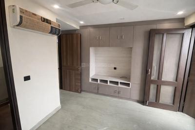 Bedroom Image of 1800 Sq.ft 3 BHK Builder Floor for sale in Raja Garden New Delhi for Rs. 35000000