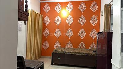 Living Room Image of 400 Sq.ft 1 BHK Apartment / Flat for rent in ISBT Dehradun Dehradun for Rs. 17000