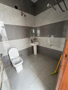 Bathroom Image of 200 Sq.ft 1 BHK Builder Floor for rent in HUDA Jagadhri for Rs. 12000