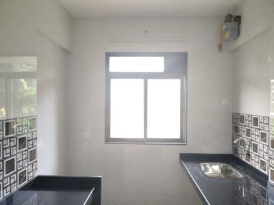 Kitchen Image of 600 Sq.ft 1 BHK Apartment / Flat for sale in Thane West Thane for Rs. 12600000