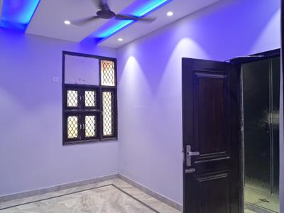 Bedroom Image of 900 Sq.ft 2 BHK Builder Floor for rent in Mansarover Garden New Delhi for Rs. 35000