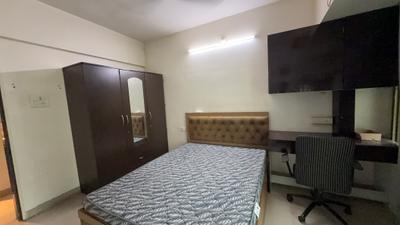 Bedroom Image of 1150 Sq.ft 2 BHK Apartment / Flat for sale in Tharwani Rosewood Heights, Kharghar Navi Mumbai for Rs. 18500000